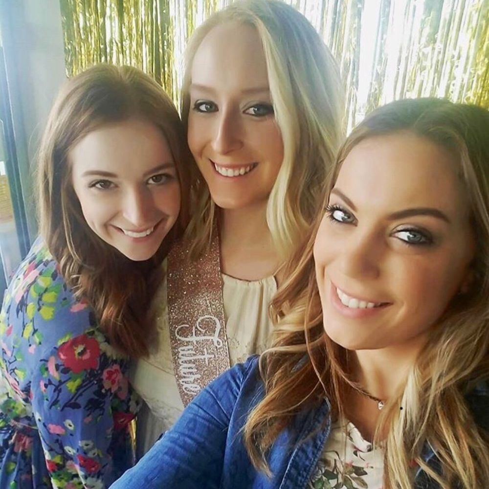 Meet your Posher, Jillian